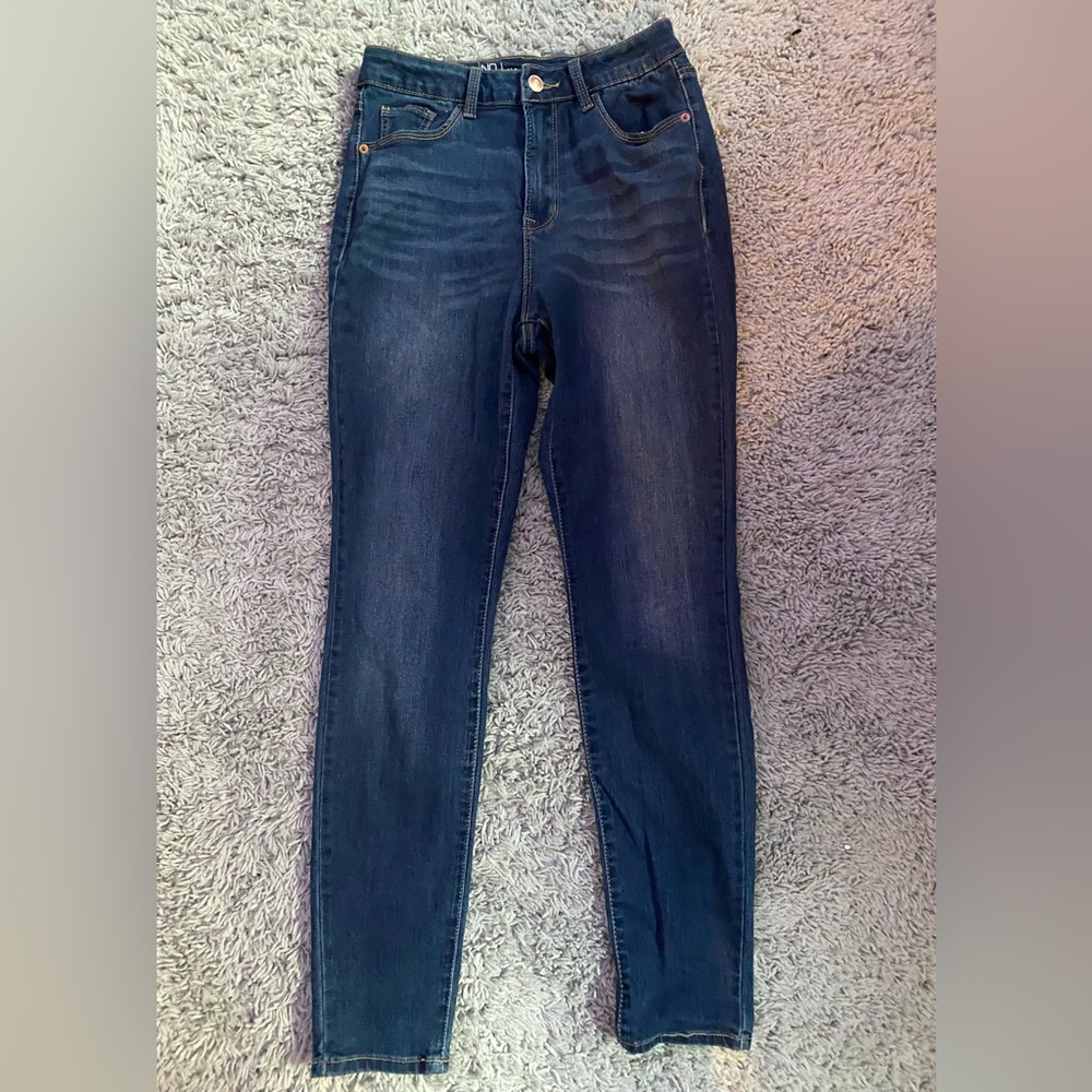 Blue mid rise jeans, stretchy- good condition